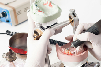 Особенности выбора зуботехнического микромотора