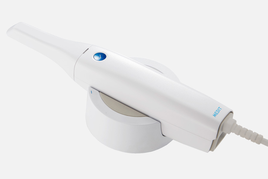 Интраоральный сканер Medit i500: цифровой подход к стоматологии